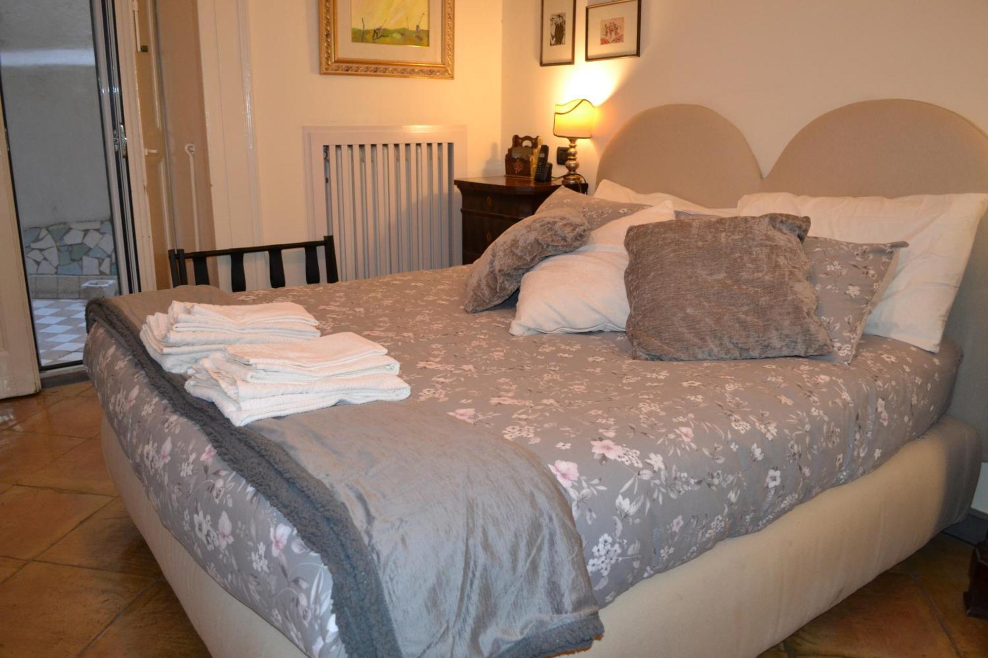 Residenza Suor Orsola Bed & Breakfast Napoli Ngoại thất bức ảnh